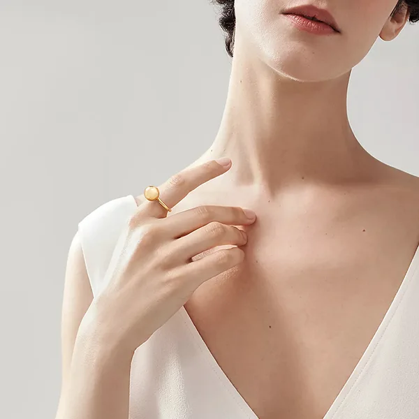 Tiffany & Co.蒂芙尼HardWear系列 18K黃金球形裝飾戒指